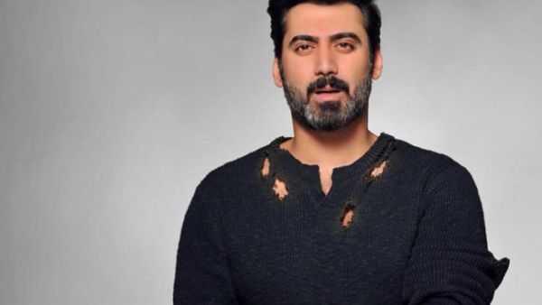 Mohamed Al Alawi is currently on set for his role in the upcoming series Hodn Al Shawk (Source: mohammed_alalawii - Instagram)