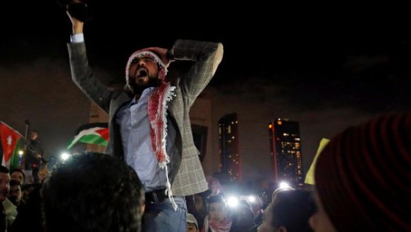 Hundreds in Jordan protest against tough austerity measures backed by IMF (Twitter)