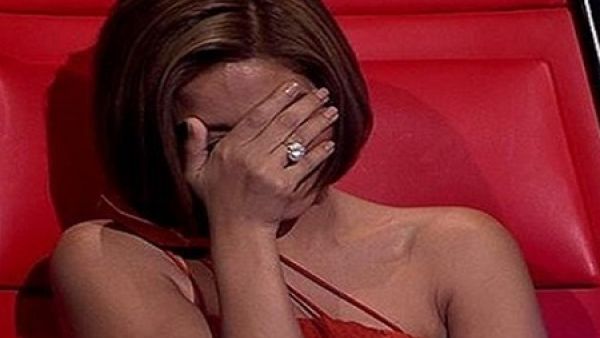 شيرين تدفع ثمن هجومها على عمرو دياب و إليسا غاليا!