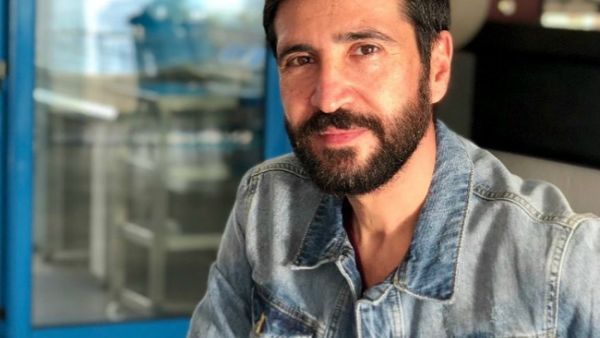 The mostly comedic actor managed to show a different side to him in the series "Thawret Al Falahin" (The Farmers' Revolution) (Source: wissamsabbaghofficial - Instagram)