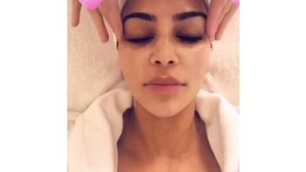 '"My face is falling, we need a tightening facial"': Kim says that sometimes she'll schedule an urgent appointment after seeing an unflattering photo of herself (pictured March 2018) (Source: Kim Kardashian - Instagram)