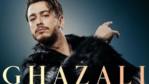 نصف مليون مشاهدة لجديد المجرد بعد ساعات من طرحه