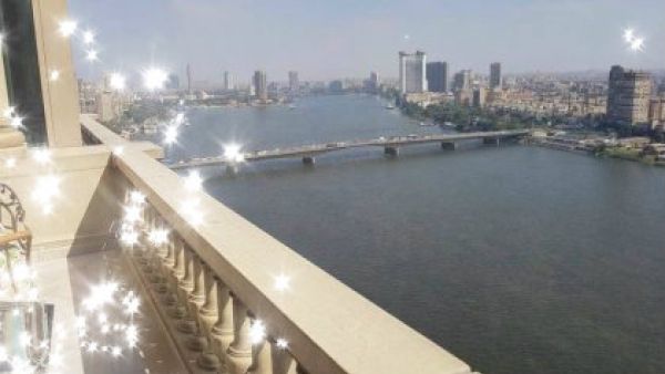 شقة للبيع مصر مبلغ خيالي (facebook.com/firewood.egypt)