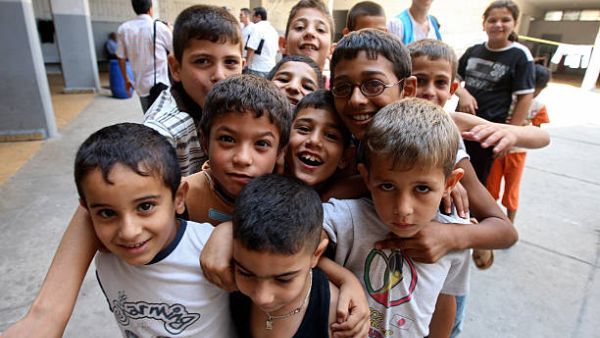 Bill to allow Lebanese women to pass on citizenship to their children (AFP/File Photo)	