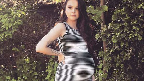 She's set to welcome her first child this May with her husband Craig Monk. (Source: Cherlloyd-Instagram )