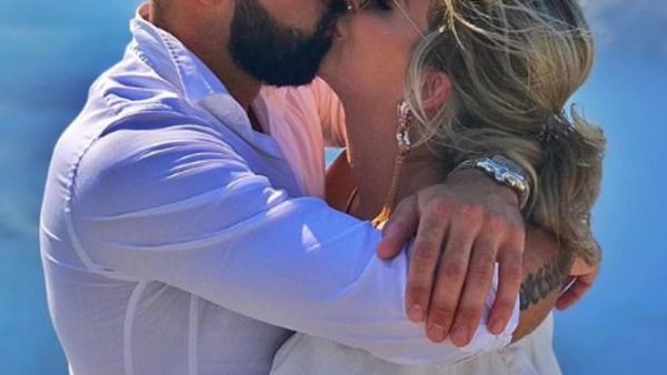 (Lydia Bright/ Instagram)