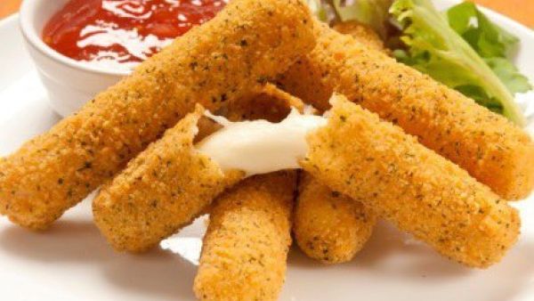 أصابع الموزاريلا فريكو المقلية 