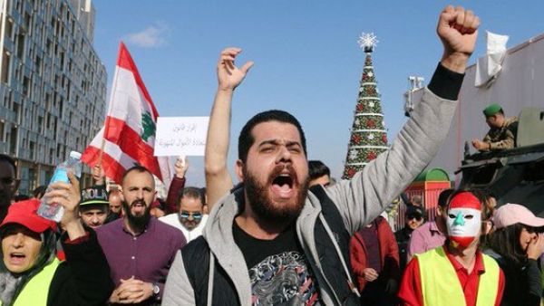 Protest in Beirut, Lebanon (Twitter)
