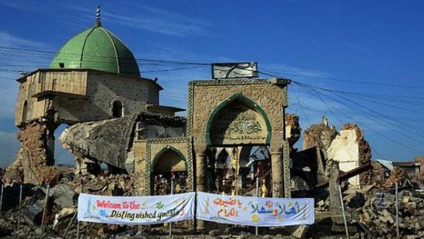 Iraq is rebuilding Mosul's 12th century al-Nuri mosque (Twitter)