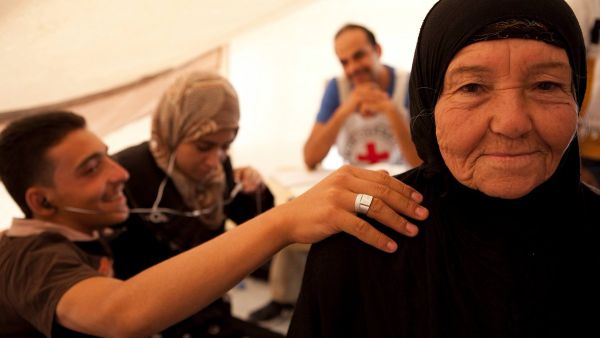 Shaimaa a 70 years old Iraqi displaced citizen (Twitter)