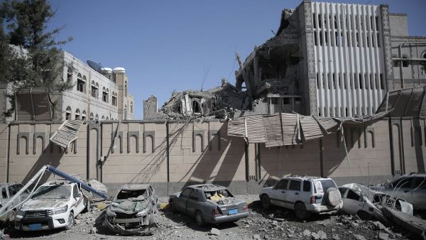 Red Sea port city of Hodeidah  (Twitter)