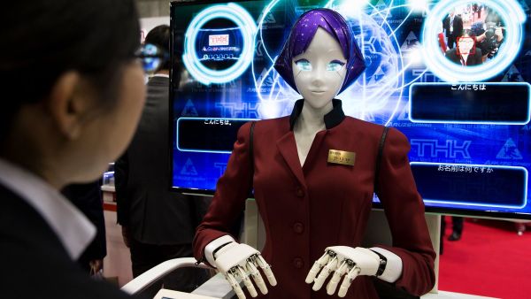 Meet ARISA, the talking robot in Tokyo's subway stations (Twitter)