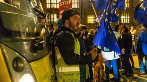 Yellow Vest protestor (Twitter)