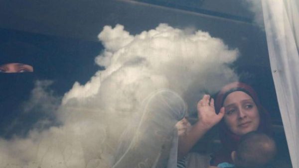 Syrian refugees from Lebanon (Twitter)