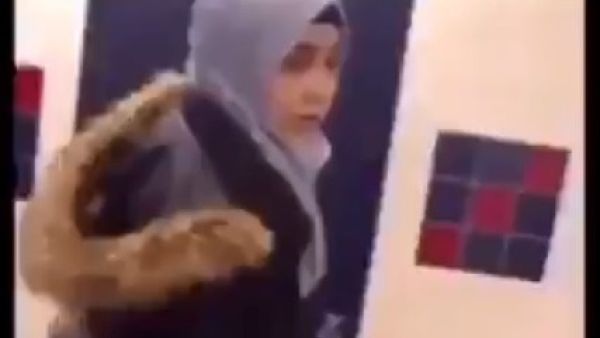 A Syrian girl Şeyma was hospitalized in the toilet of a high school in the United States (Twitter)