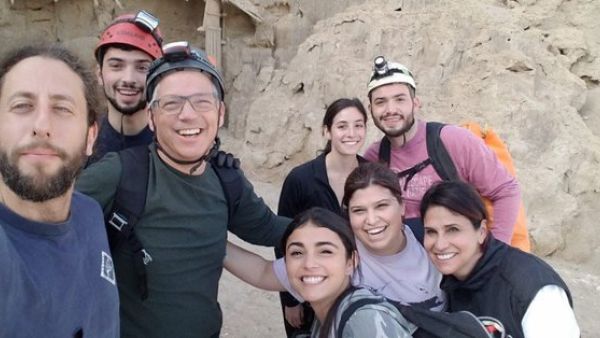 Israel by Foot group (Twitter)