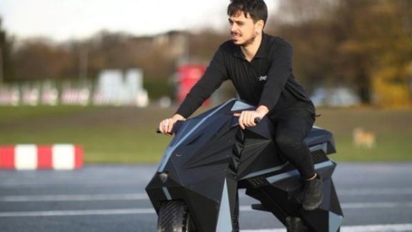 3D printed motorcycle (Twitter)