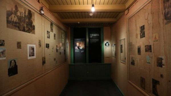 Anne Frank Center (Twitter)