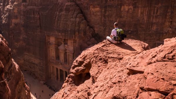 Petra (Shutterstock)