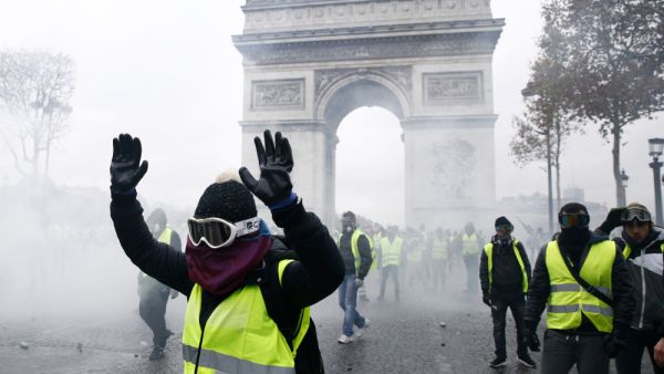'Yellow Vest' Protest (Shutterstock)