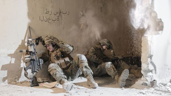 Soldiers under enemy fire (Shutterstock)