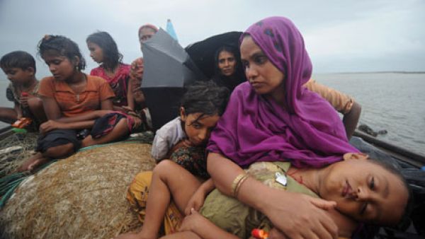 Rohingya Muslims seeking to cross the Naf River into Bangladesh are turned away by border guards. (AFP/ File Photo)