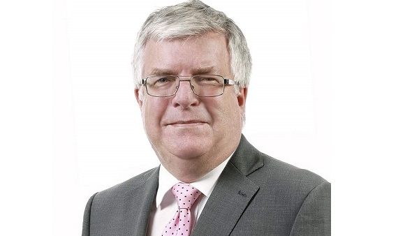 Dr. Robert Harris, Chief Medical Officer, and Acting CEO at American Hospital Dubai