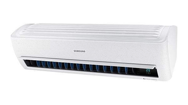 باستخدام الضاغط Triple Inverter المدعوم بتقنية العاكس الرقمي ثماني الأقطاب، يتدفق الهواء البارد في أرجاء الغرفة بشكل أسرع وأكثر انتشاراً بنسبة 63%** من أجهزة التكييف التقليدية من سامسونج.
