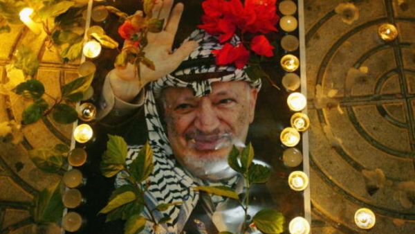 الرئيس الفلسطيني الراحل ياسر عرفات