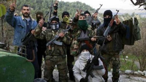 مجموعة مسلحة استولت على حقل نفط في سوريا 