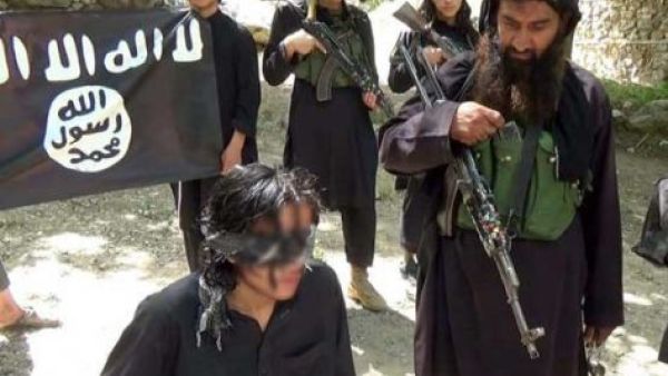 غارات جوية شنتها القوات الأفغانية ضد داعش في ولاية “ننكرهار”