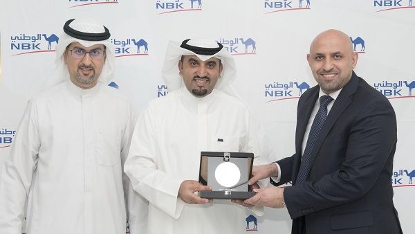 يقدم كل من مجموعة الباطين وبنك الكويت الوطني أفضل العروض على مدار عدة سنوات، إضافة إلى المبادرات الهادفة إلى تحقيق الأفضل لعملائهما ولأفراد المجتمع ككل.