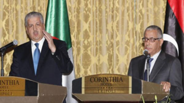 ليبيا والجزائر تتفقان على تعزيز تعاونهما على صعيد أمن الحدود ومكافحة تهريب الاسلحة