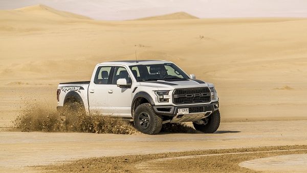 All-New 2017 F-150 Raptor.j