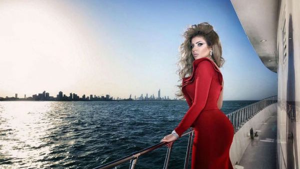 حليمة بولند