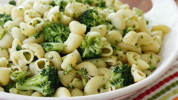 باستا مع الخضار المشوي والنعناع 