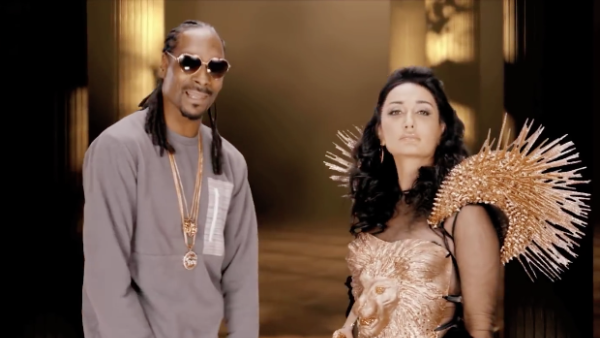A shot from Snoop Dogg and Amitis' music video for 'King' (via YouTube)