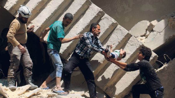 Since mid-November, more than 1,138 civilians have been killed in eastern Aleppo in attacks by Syrian regime and Russian warplanes. (AFP/File)  Since mid-November, more than 1,138 civilians have been killed in eastern Aleppo in attacks by Syrian regime and Russian warplanes. (AFP/File)
