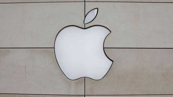 According to statistics, Apple’s market share stands at 20.9 percent across the GCC region, compared to 79.1 percent for Android. (File photo)
