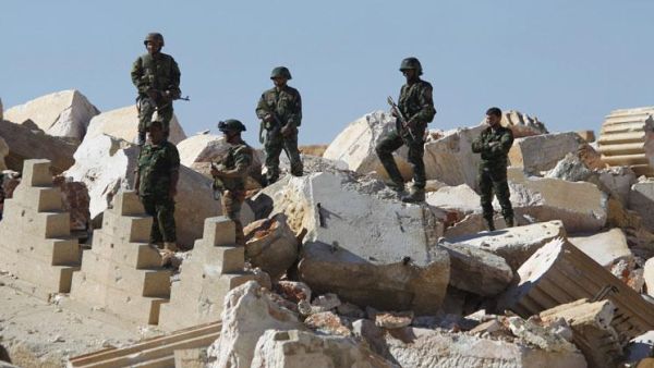 الجيش السوري يعثر على مقبرة جماعية في تدمر
