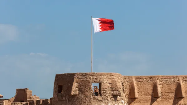 السودان والامارات تقطعان العلاقات مع ايران والامارات تقرر تخفيض التمثيل الدبلوماسي الايراني لديها