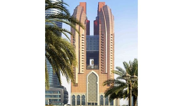 Bab Al Qasr Exterior 