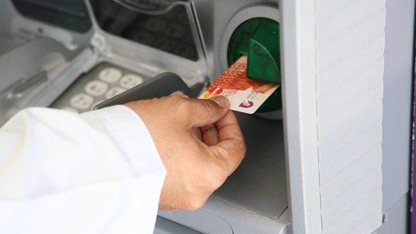 GCC countries are still far from adopting resolution regimes discussed during the financial crisis in 2008, a report says. (File photo)