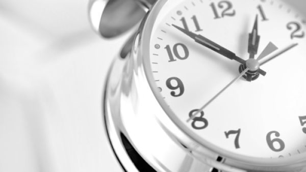 EgyptAir revealed they would incur a $2 million loss in case the daylight saving time was cancelled. (Shutterstock)