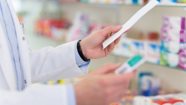 Since 1995, the Egyptian government has widely interfered in determining medicine prices through providing financial subsidies to the manufacturers. (Shutterstock)