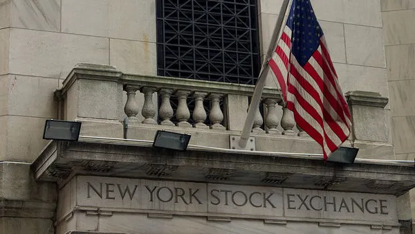 The two UAE residents allegedly entered larger aggregate orders for gold and silver contracts on the Commodity Exchange Inc. (Comex) opposite smaller orders, and later cancelled the smaller orders. (Wikimedia Commons)