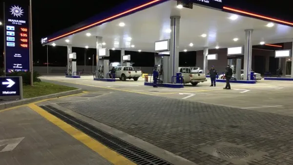 Distribution of oil derivatives will be equally divided between Total, Manaseer Oil & Gas and JPRC, according to the ministry. (Panoramio)