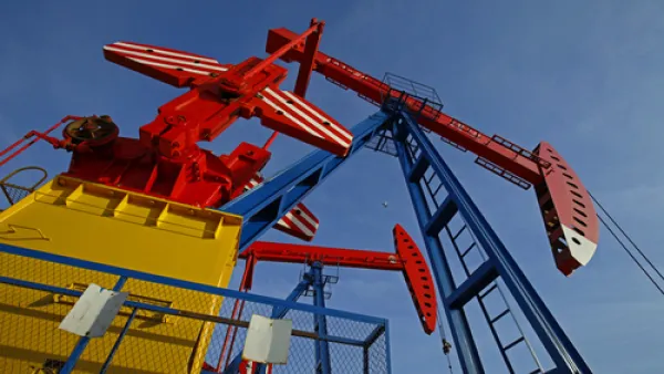 reported that amidst current mutual challenges among oil exporting and importing countries, there is an urgent need to cooperate with all oil and energy related parties worldwide. (Shutterstock)