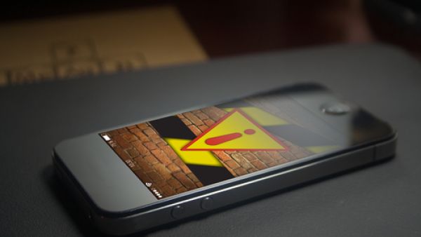This isn't the first time that a crash bug has been discovered in iOS. (Shutterstock)