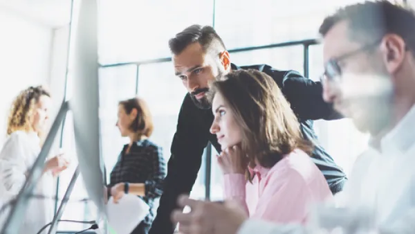 Significant investment is accelerating Lebanon's $400 million knowledge economy, which could add 25,000 ICT jobs and contribute $7 billion to the country's GDP by 2025. (Shutterstock)